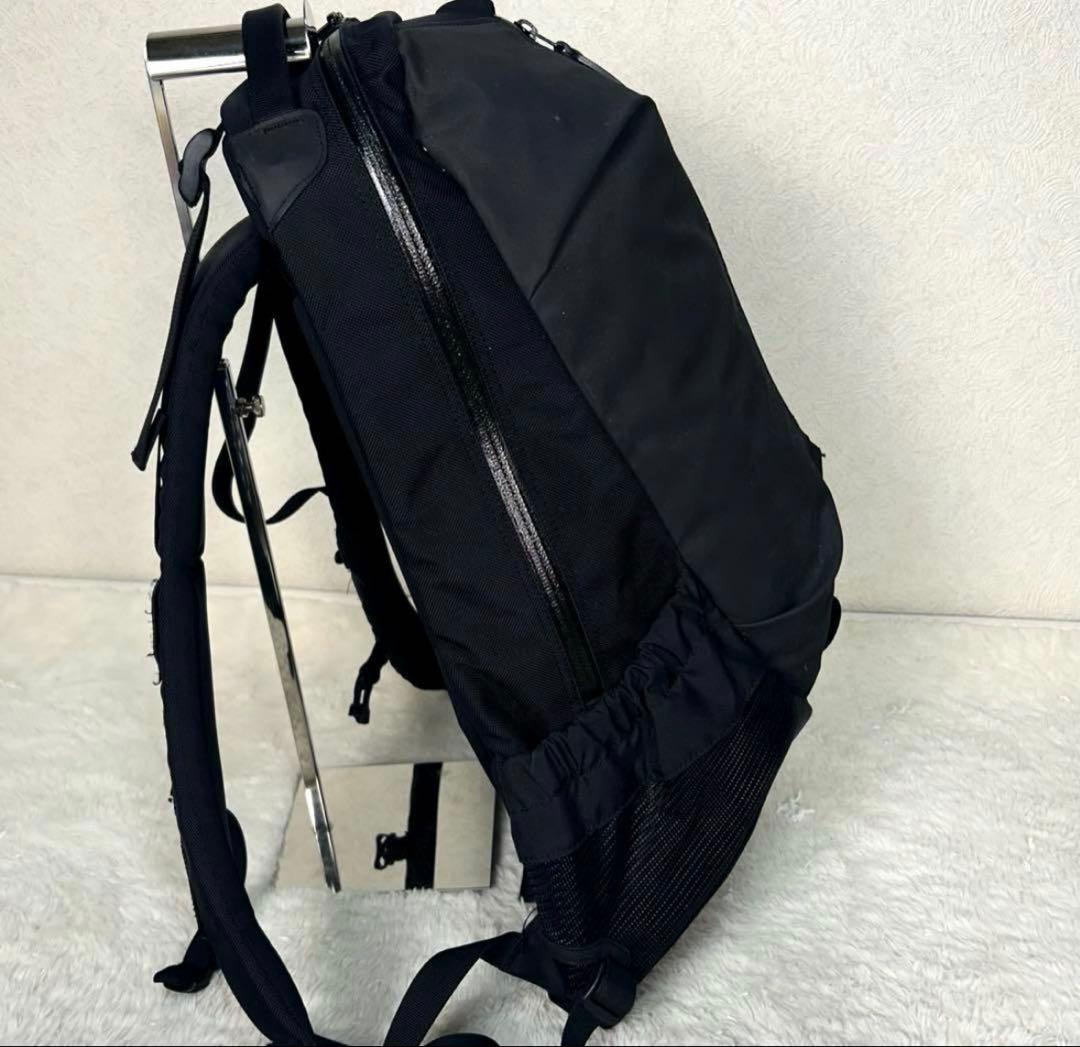 アークテリクス バックパック arro22 廃盤 ブラック