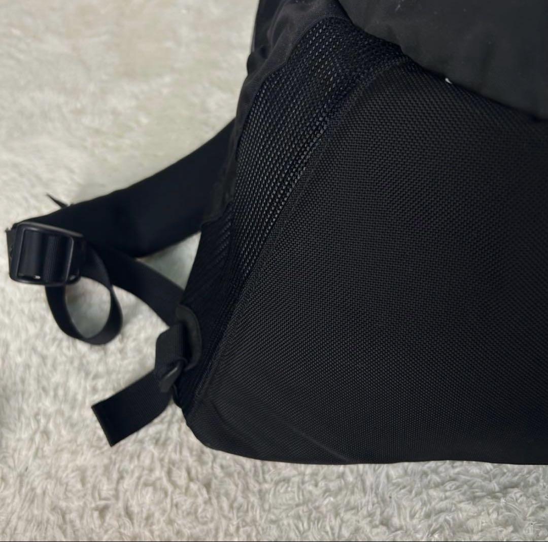 アークテリクス バックパック arro22 廃盤 ブラック