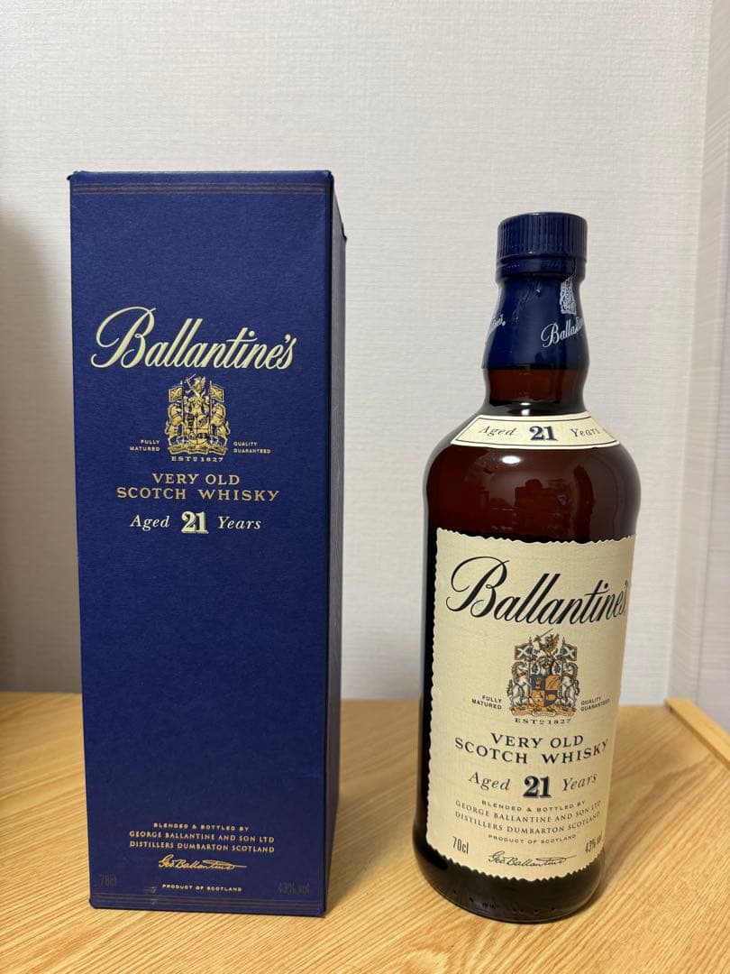 バランタイン 21年/ Ballantine AGED 21 YEARS