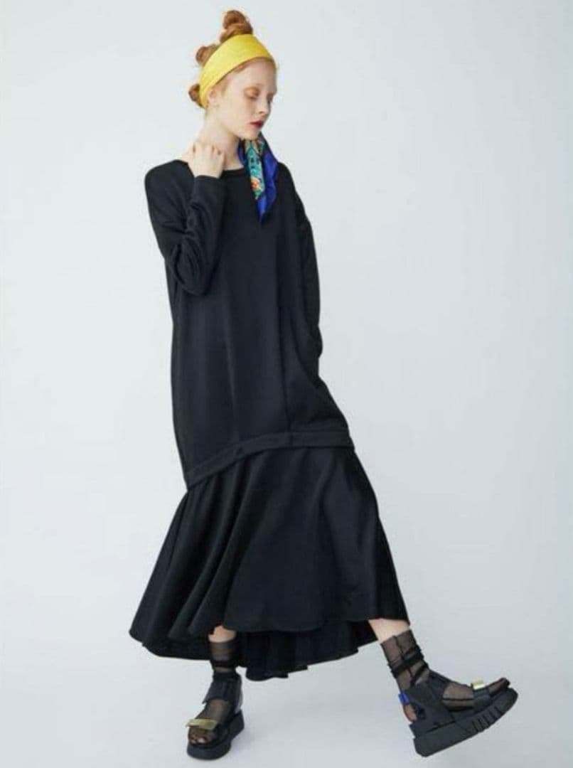 UN3D.　スウェットレガードワンピース　36　ブラック　0751