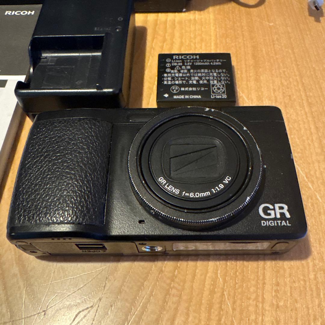 ［ジャンク扱い］RICOH GR DIGITAL IV 本体
