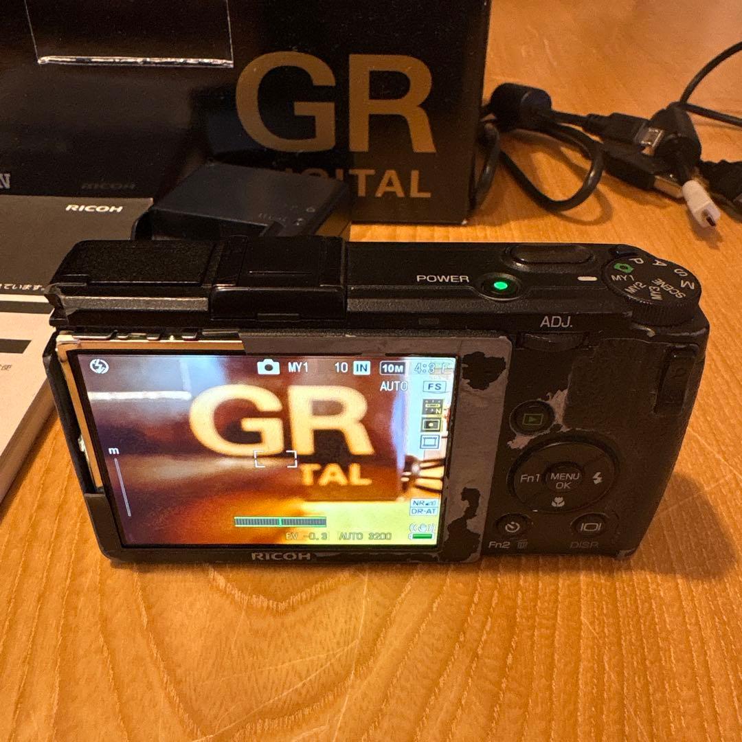 ［ジャンク扱い］RICOH GR DIGITAL IV 本体
