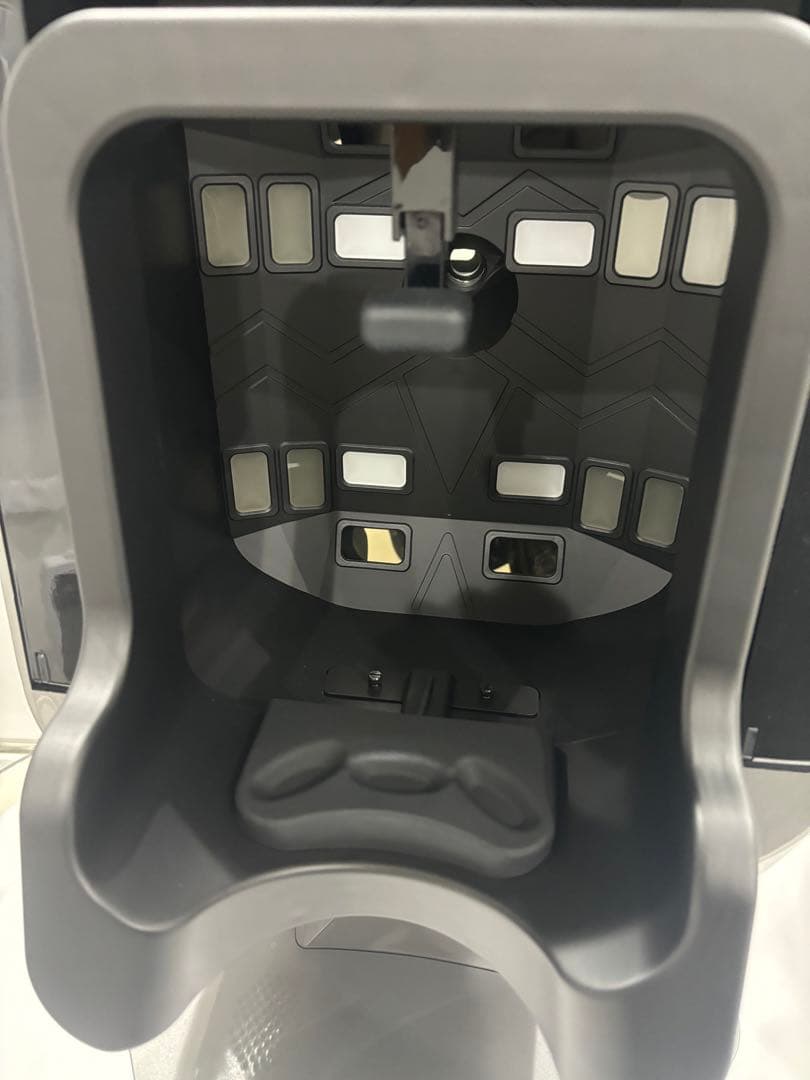 エストラボ　　FACE-DX9 美肌診断機