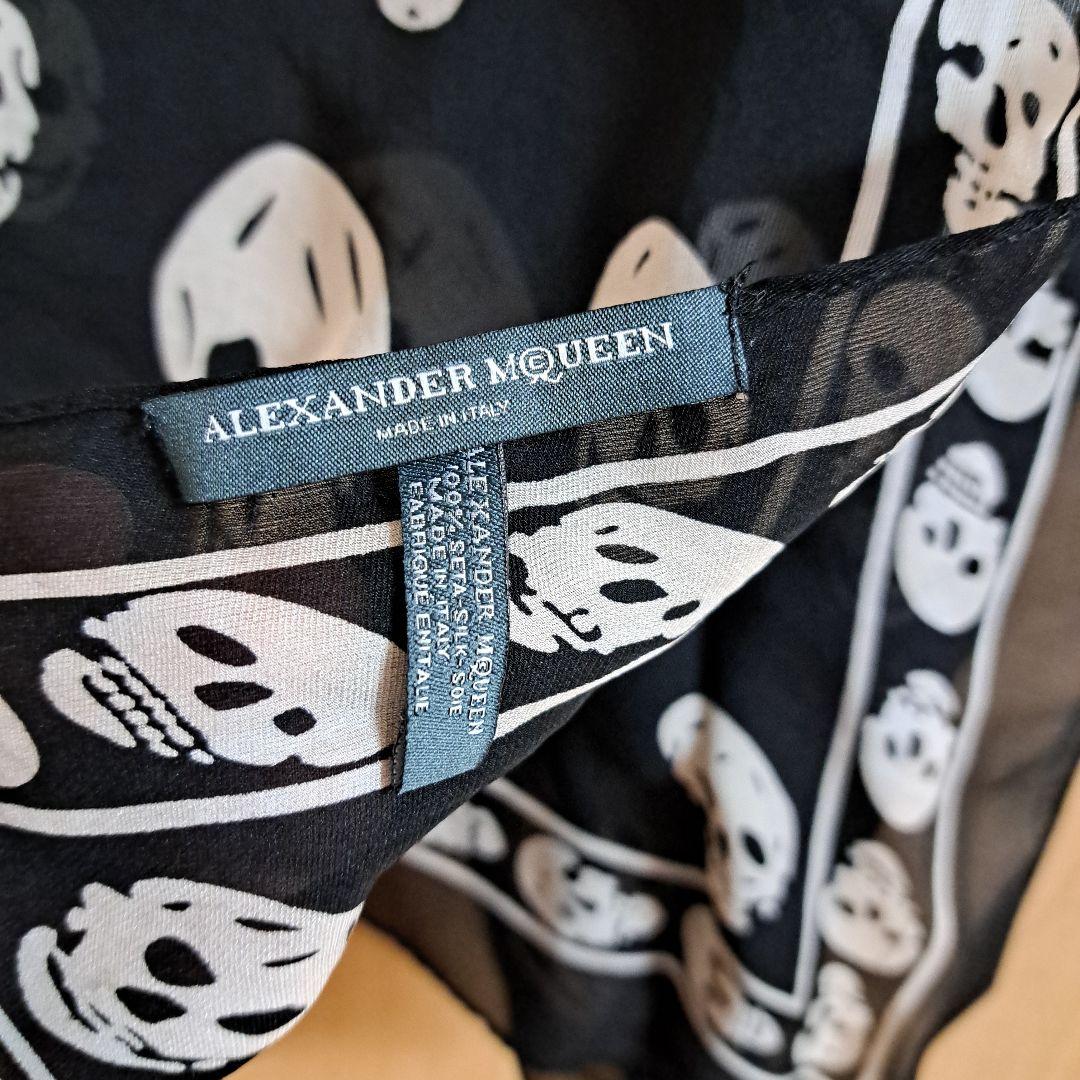 ALEXANDER MCQUEEN スカル柄　スカーフ