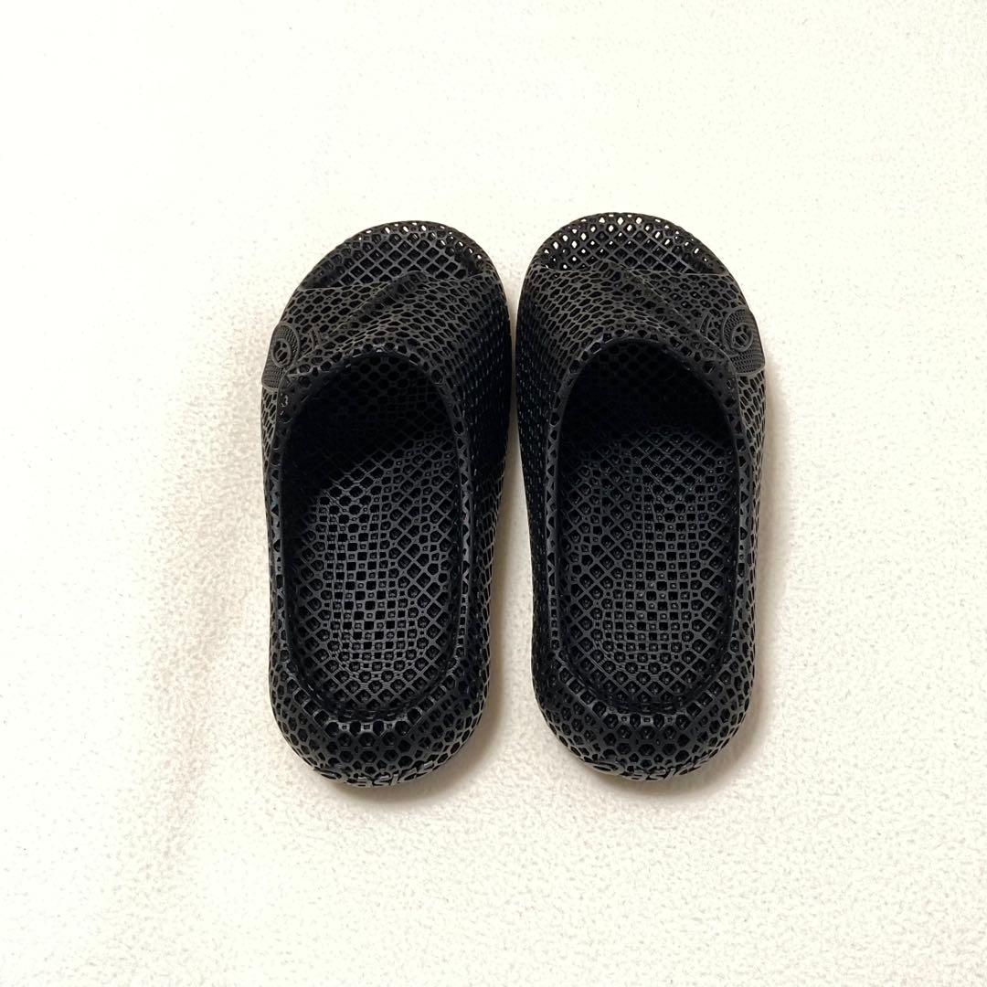 アカギ　新品・未使用　ASICS ACTIBREEZE 3D SANDAL