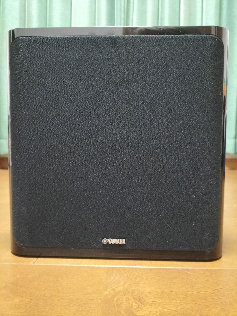 YAMAHA アンプ内蔵　サブウーファー NS-SW40　動作確認済　美品