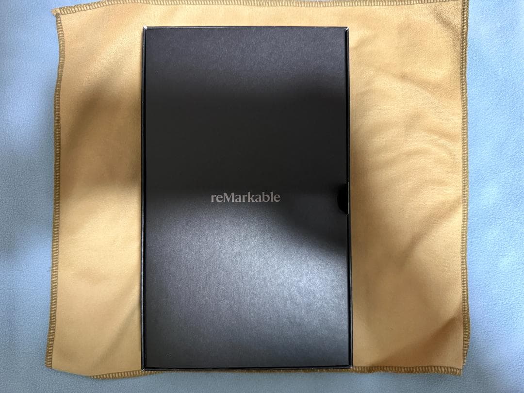 reMarkable Paper Pro Move MarkerPlusケース付