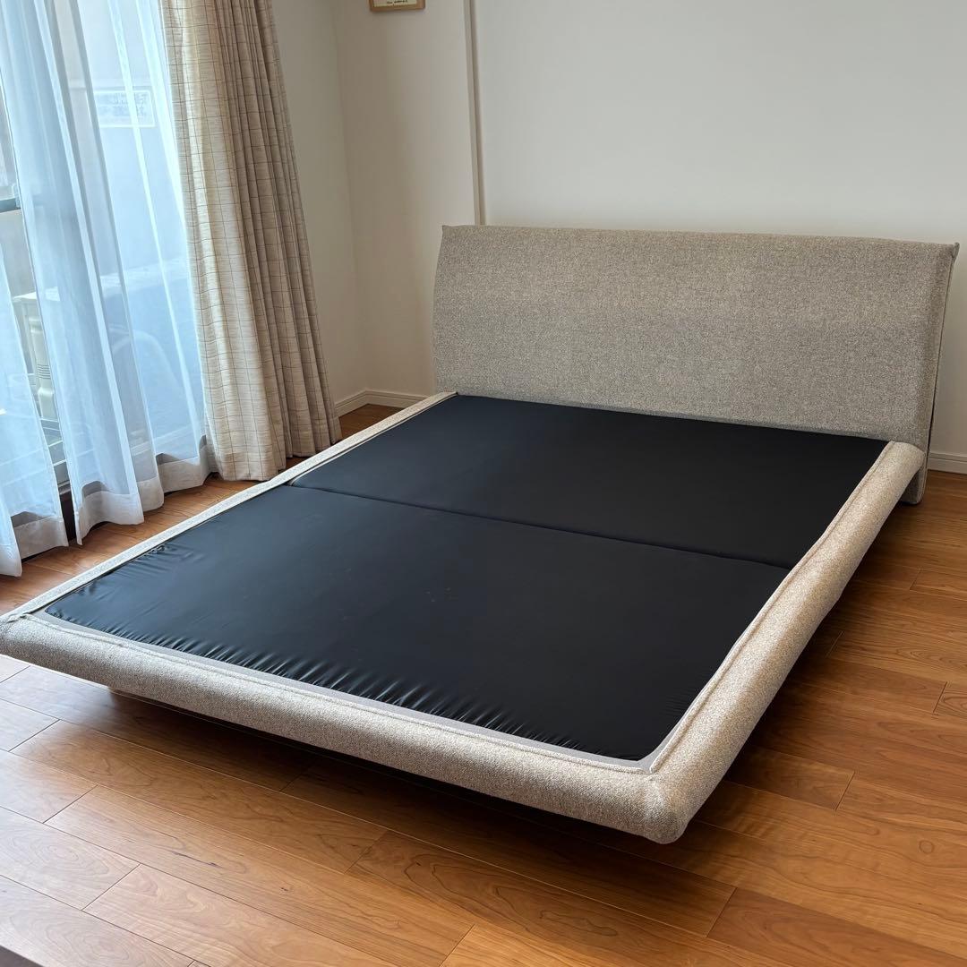 まき様★超美品★ACTUS アクタス SOSIAクイーンベッド ファブリック