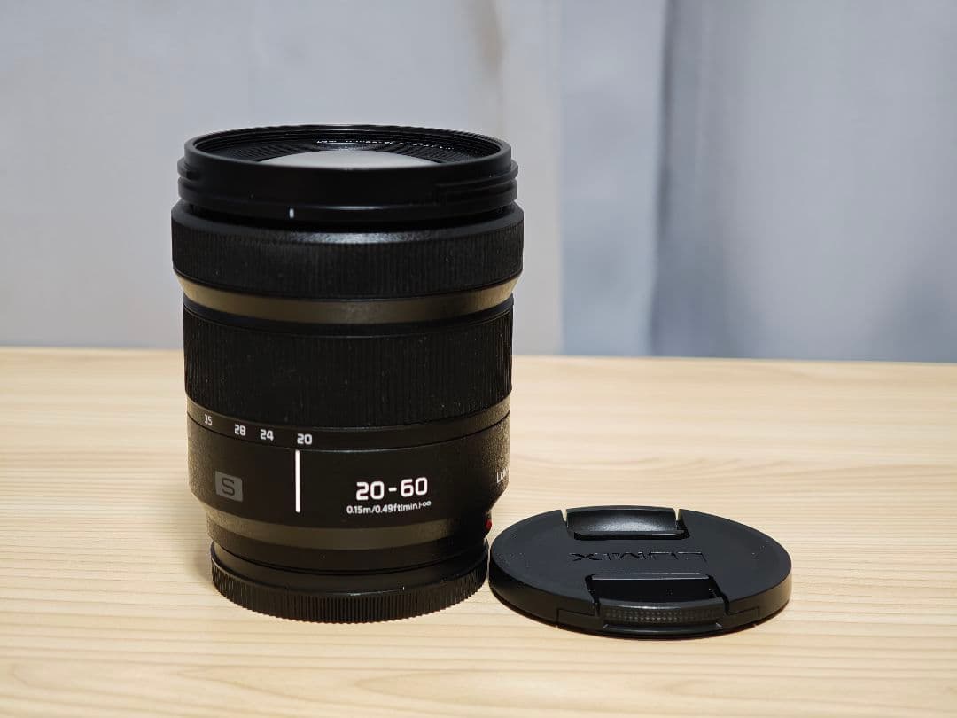 レンズ(ズーム) Lumix S20-60