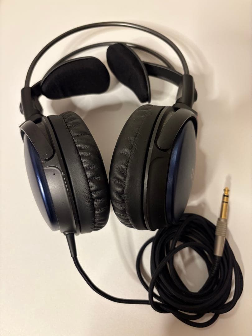 audio-technicaアートモニターヘッドホン ATH-A900
