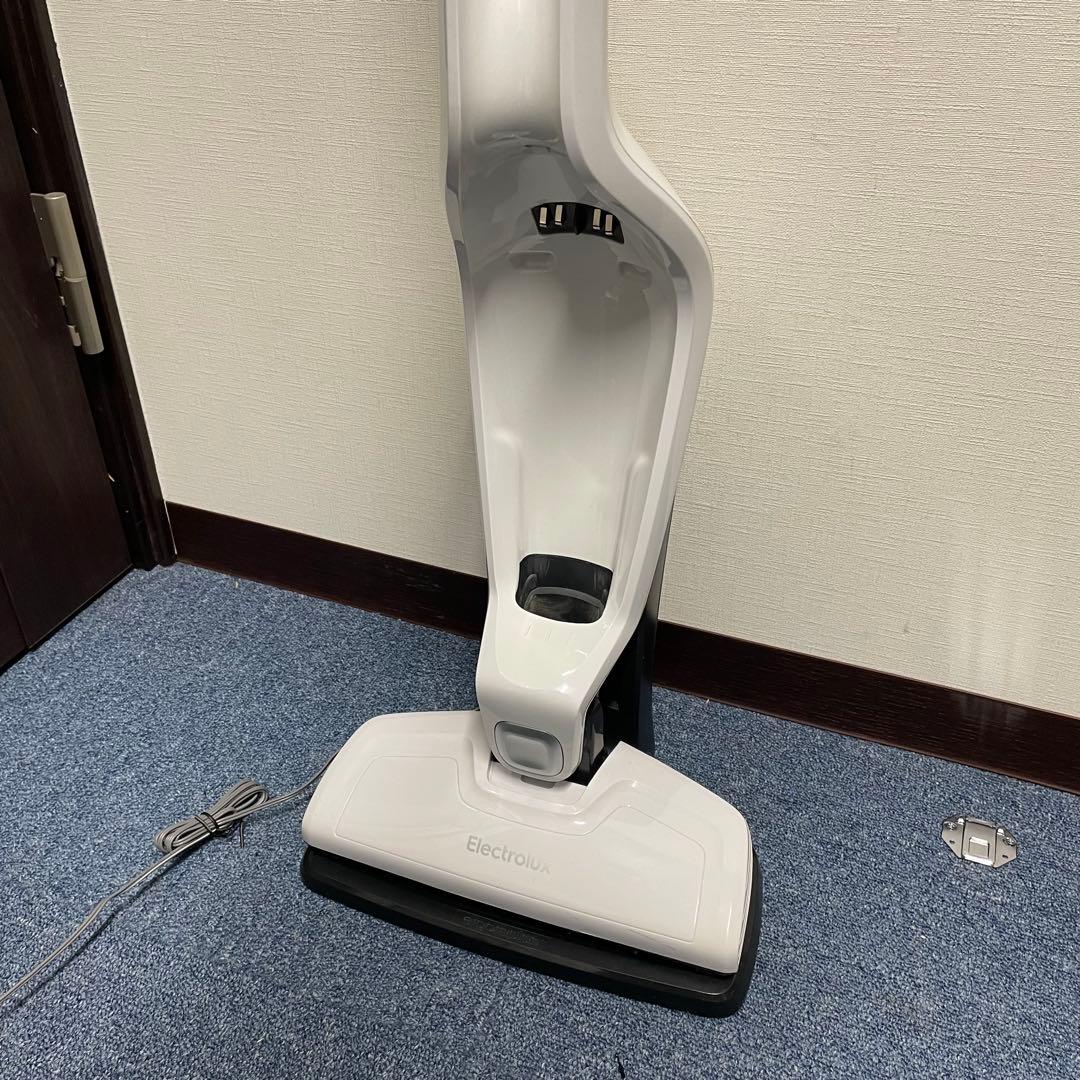 Electrolux スティッククリーナー エルゴラピード