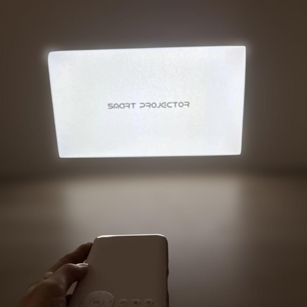 カベーニ モバイル プロジェクター