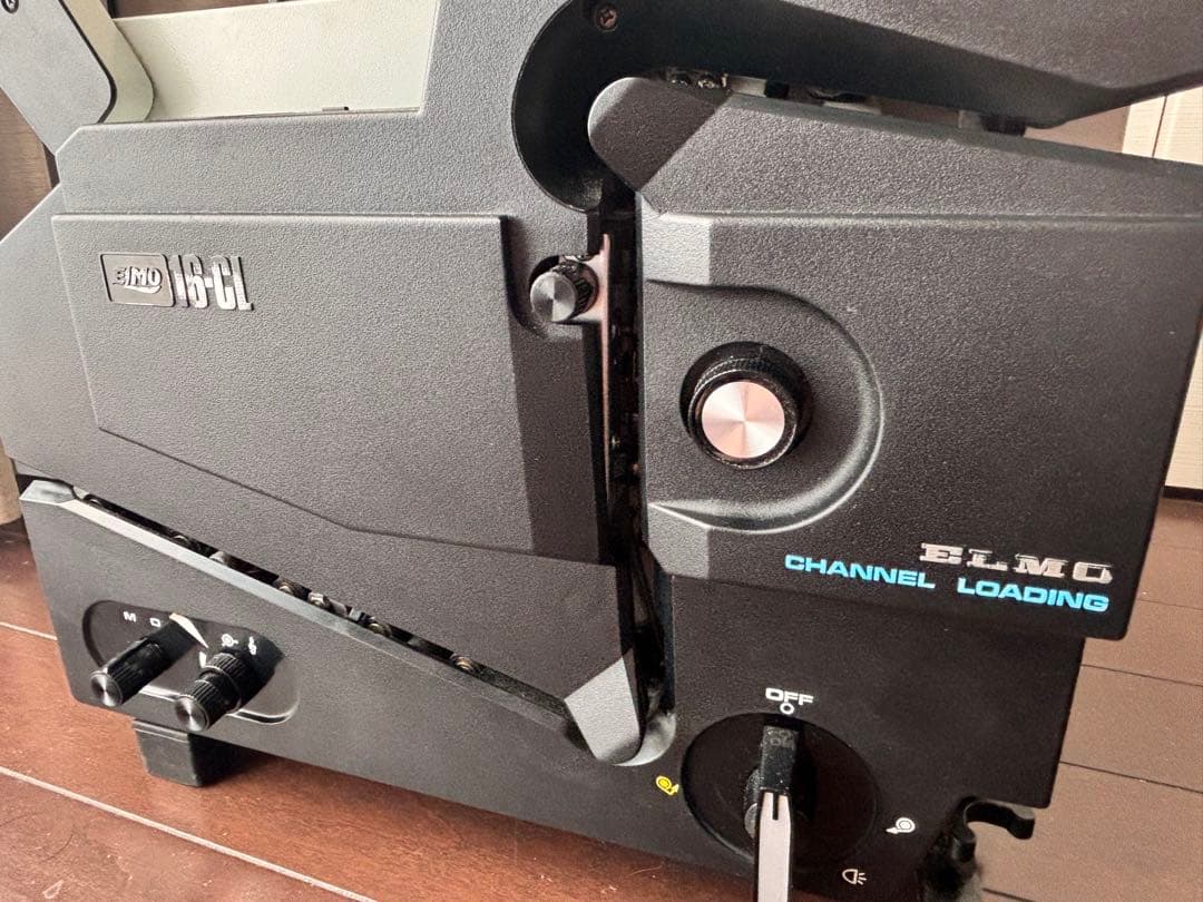 ELMO 16-CL 16mm家庭用映写機