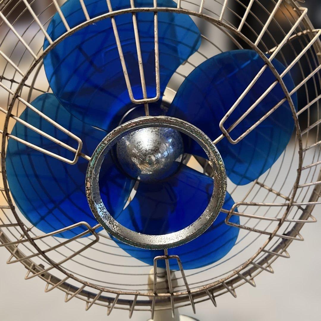 東芝　昭和レトロ　家庭用扇風機 メタルフレーム 青い羽根