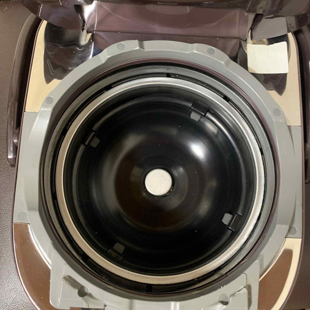 象印 圧力IH炊飯ジャー　極め羽釜　3.5合炊き　NP-QB06-2018年