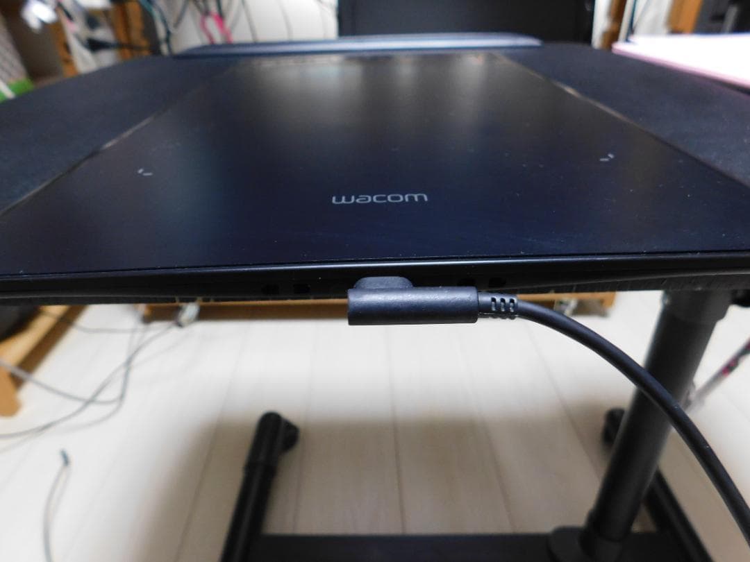 Intuos Pro Medium PTH-660/K0、 Pro Pen 2