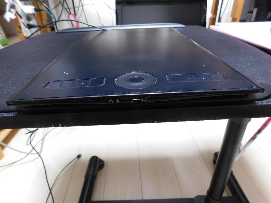 Intuos Pro Medium PTH-660/K0、 Pro Pen 2