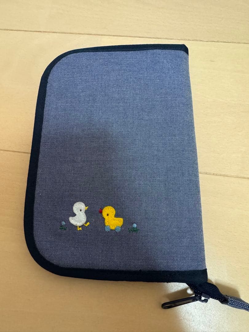 ★新品未使用★familiarファミリア　母子手帳ケース