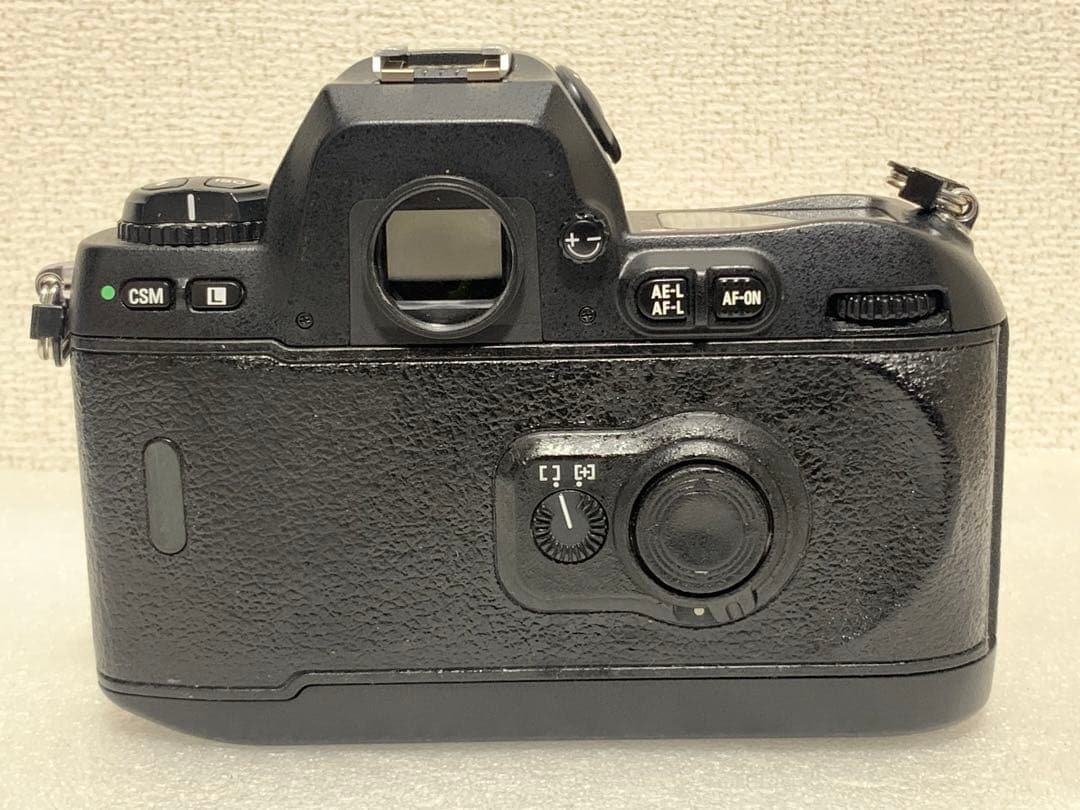 フィルムカメラ NIKON F100