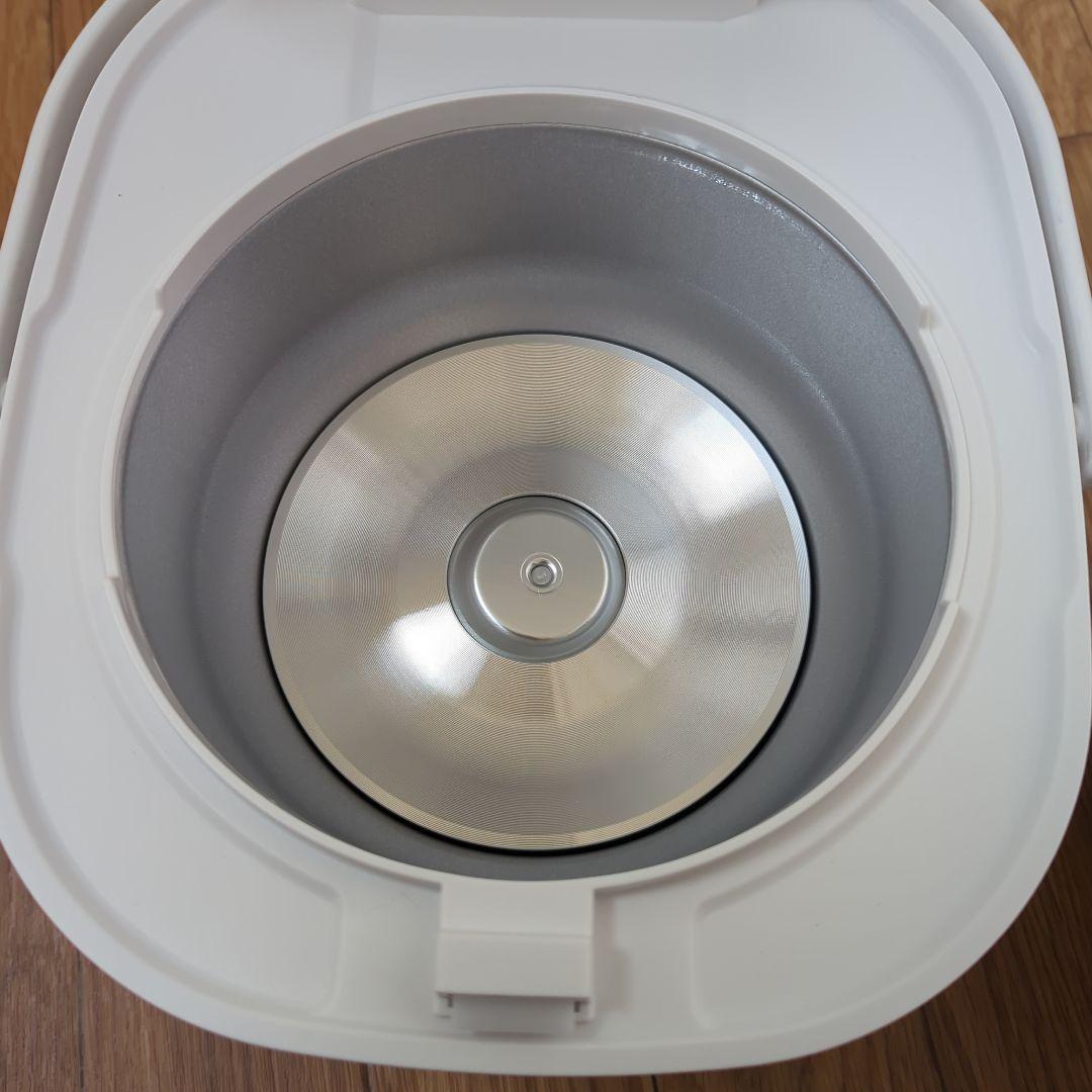 SHARP 炊飯器 ホワイト３合炊き