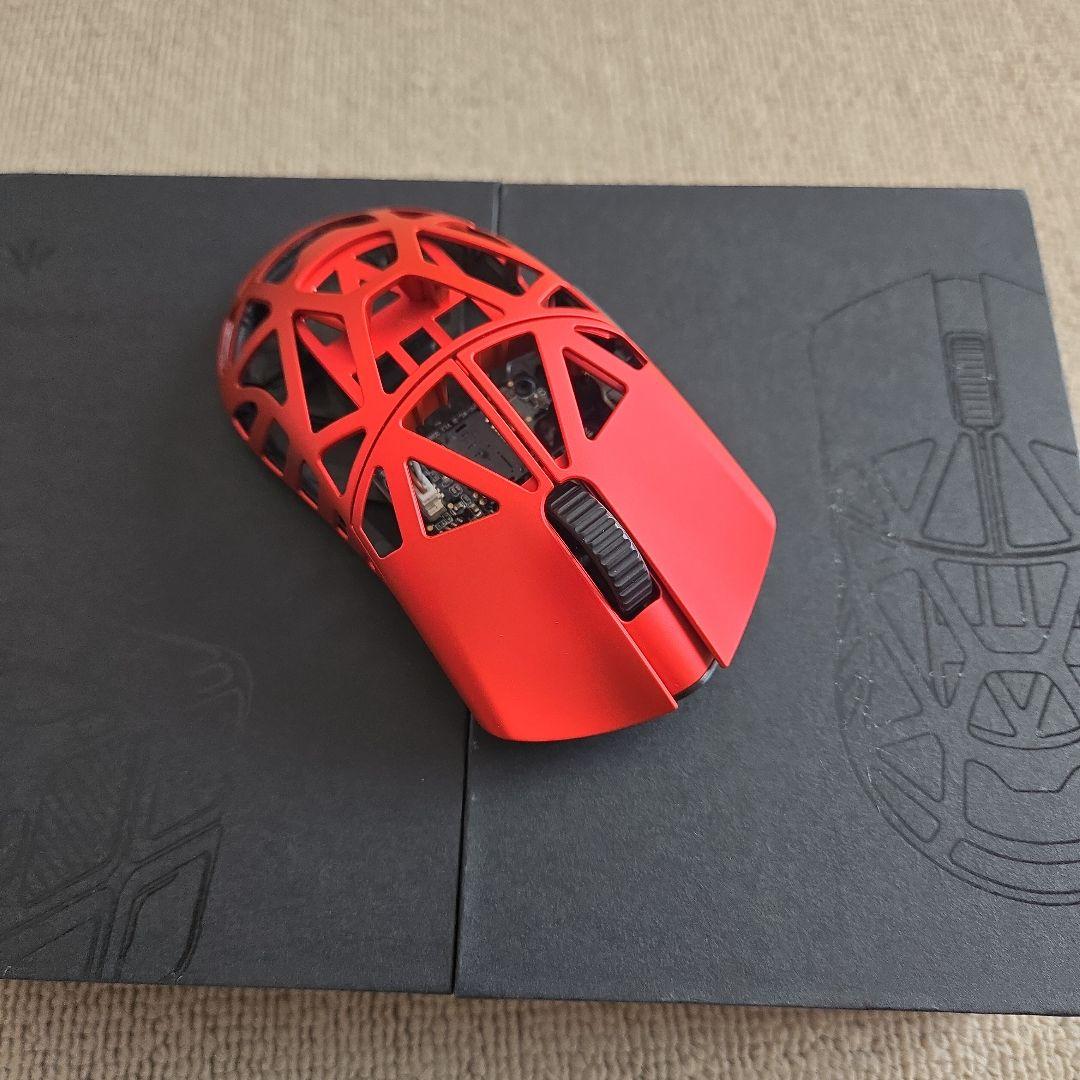 Magnesium Beast X Magnesium Mouse レッド