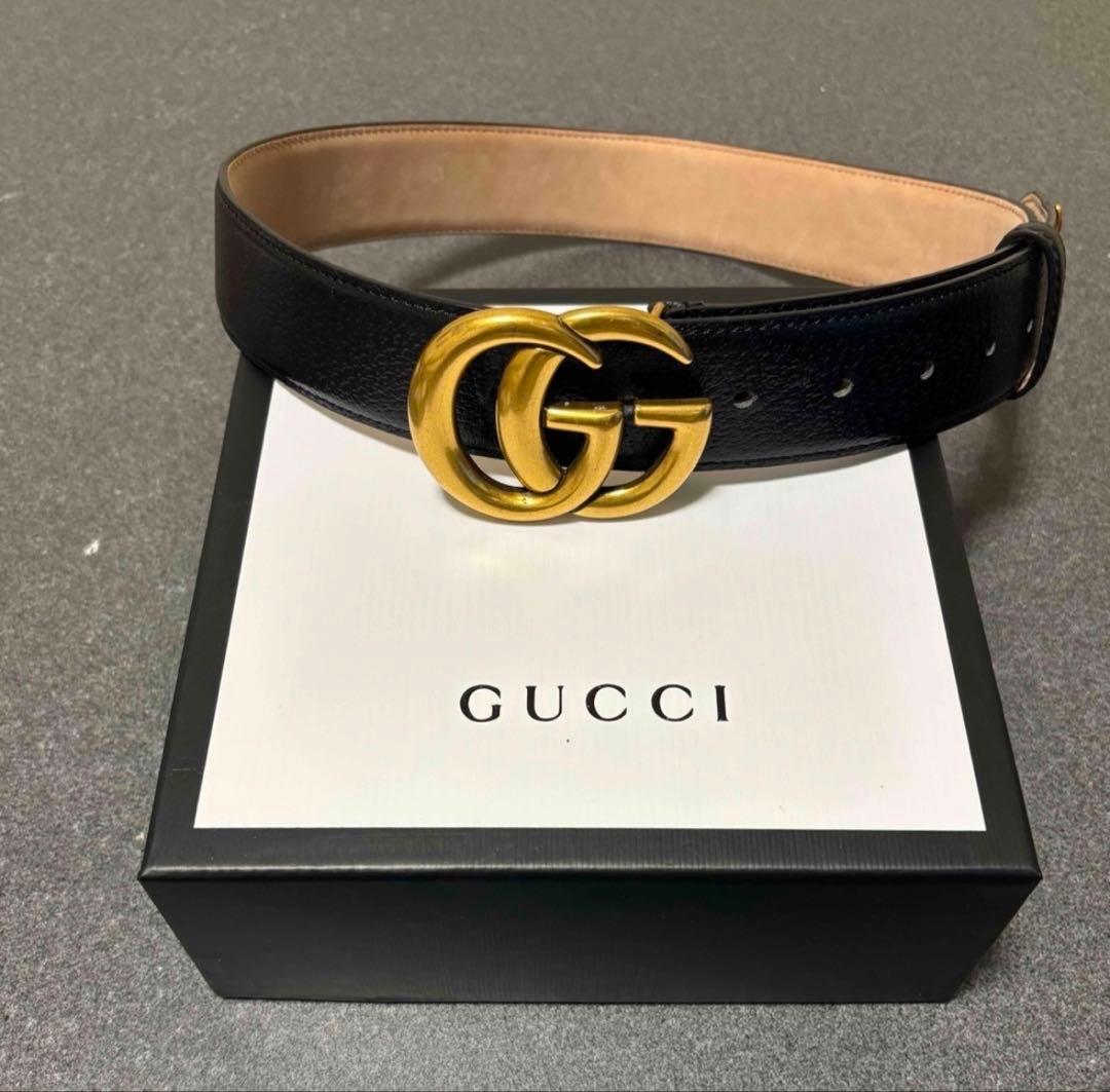 p*i様 GUCCI ブラック ベルト GGロゴ 80-32