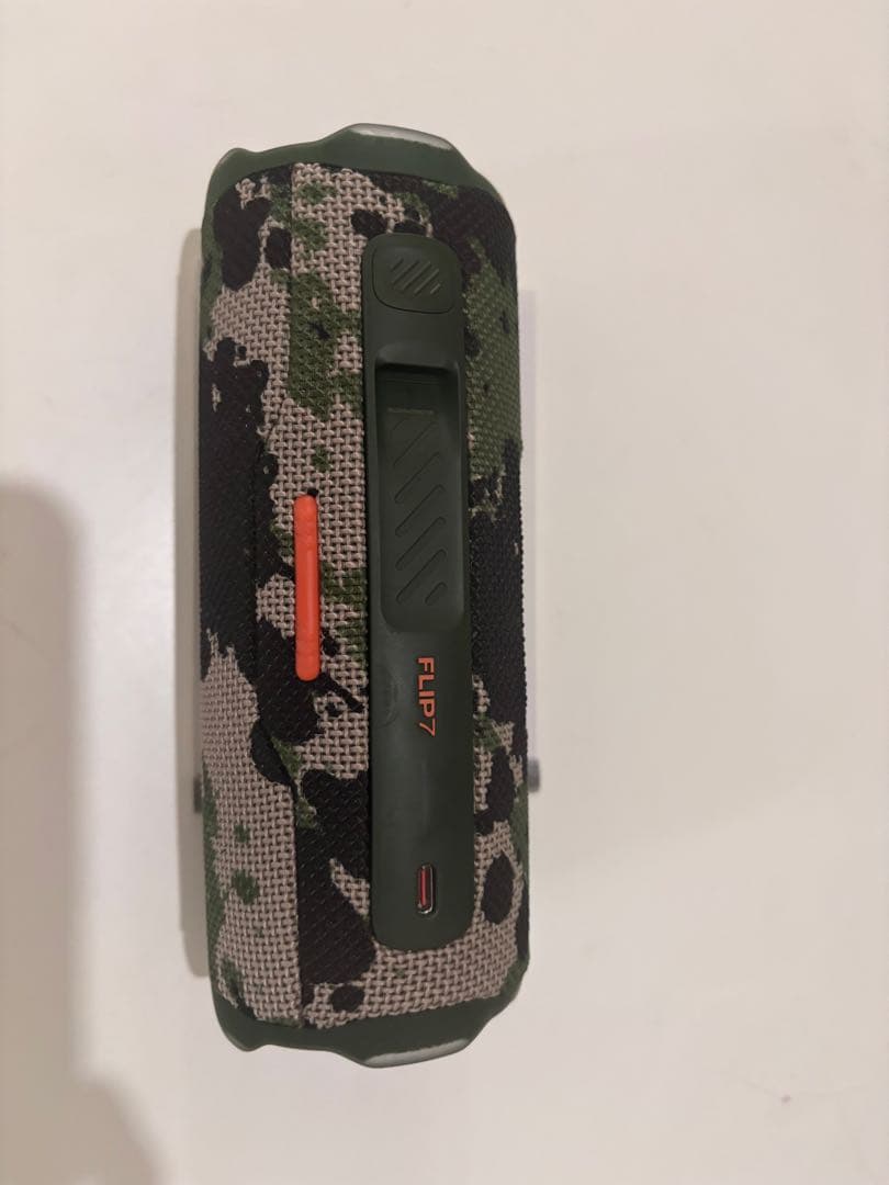 FLIP 7 ワイヤレススピーカー 迷彩