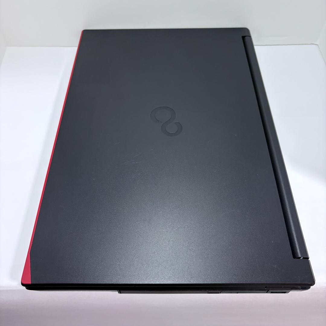 富士通 LIFEBOOK A5510/E 大画面15.6型 16G/256G