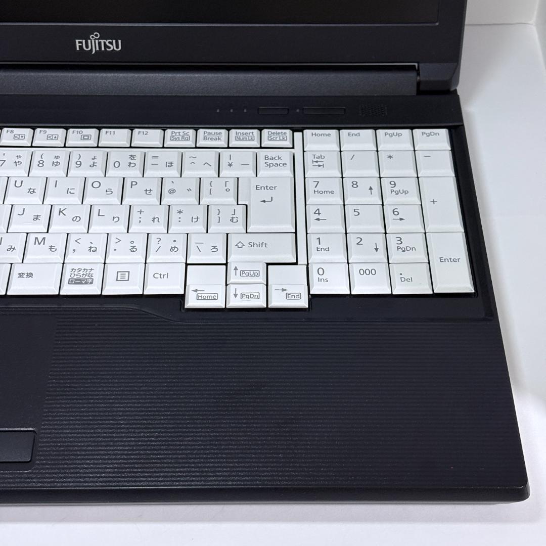 富士通 LIFEBOOK A5510/E 大画面15.6型 16G/256G