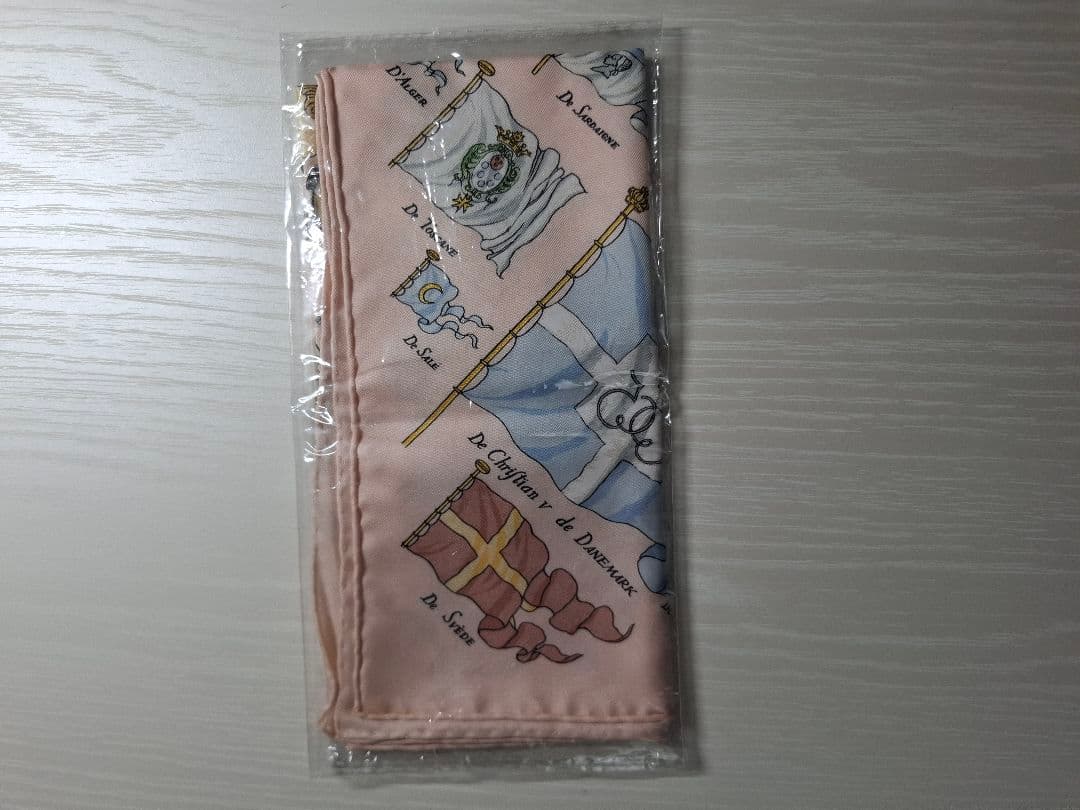 miさん専用HERMES シルクハンカチ 約45cm