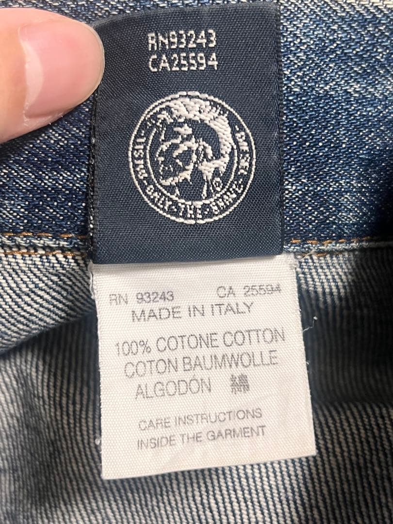 【美品】DIESEL デニムジャケット　短丈　RN93243 CA25594