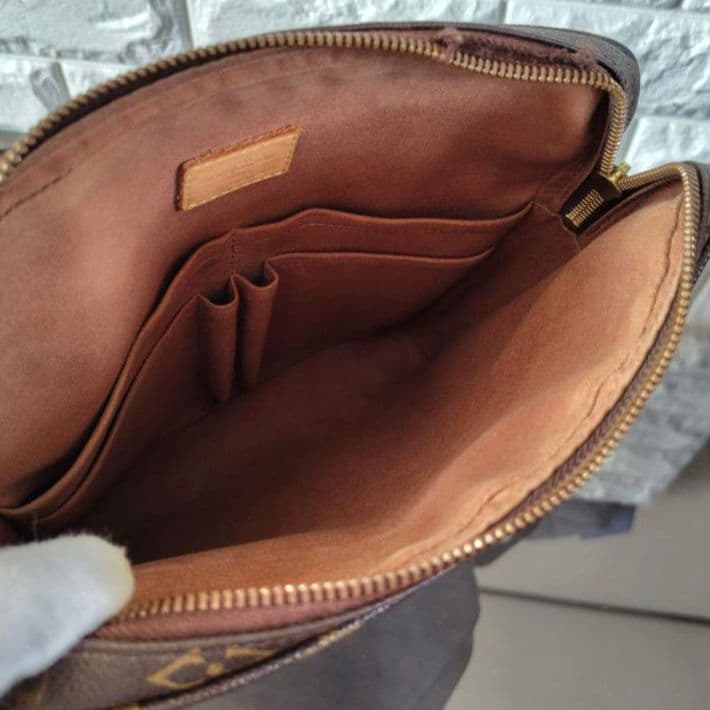 ルイヴィトン モノグラム トロターボブール ショルダーバッグ 難あり