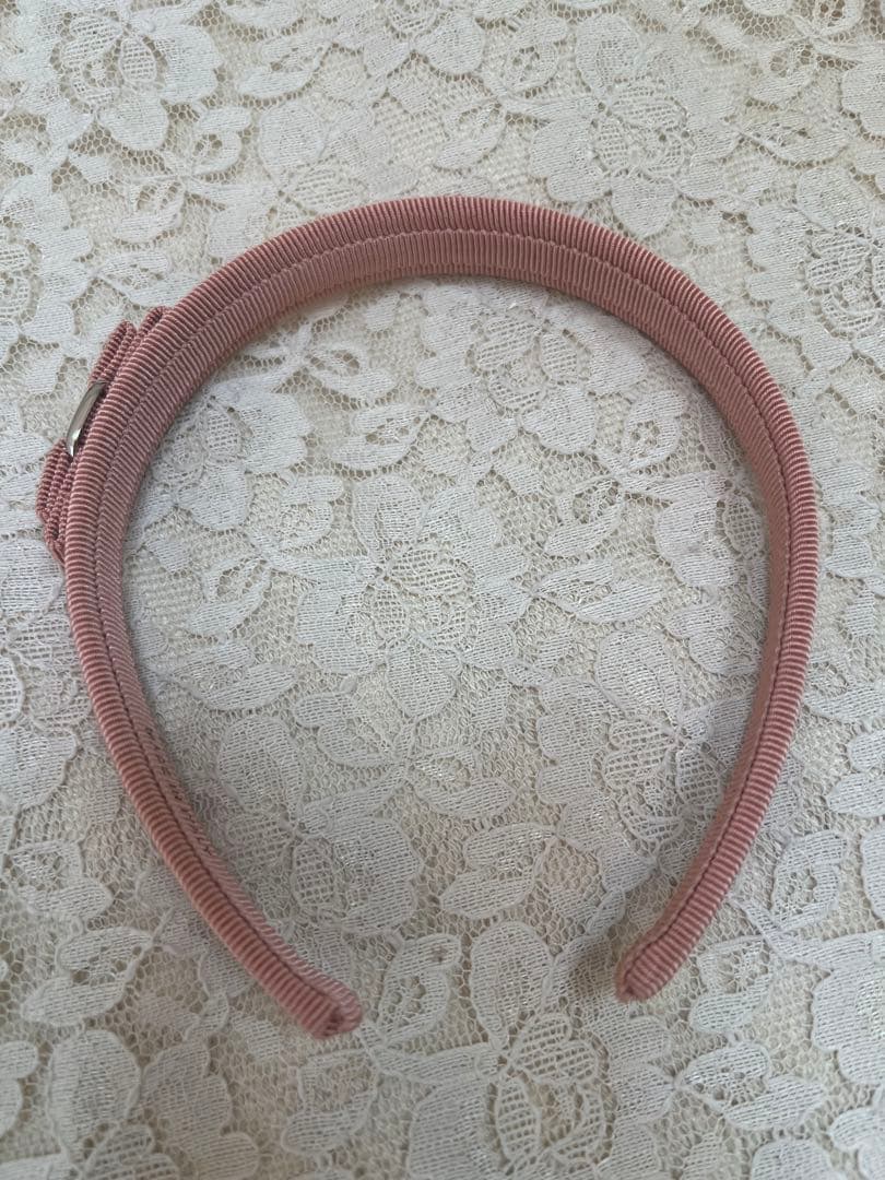 【新品、未使用】フェラガモ　カチューシャ　ピンク