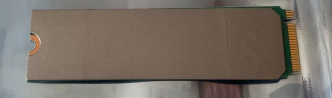 micron NVMe SSD gen4 2280 1TB 1枚