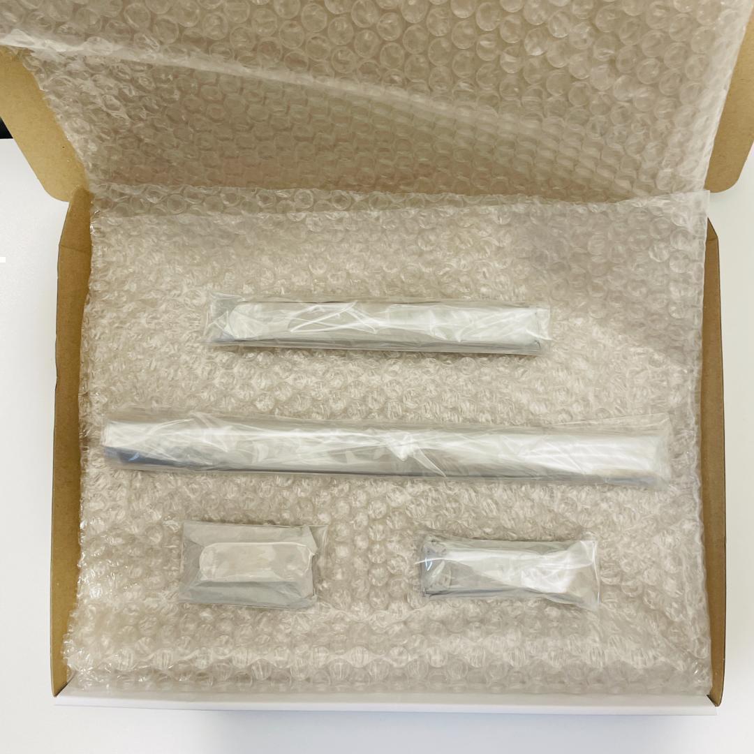 【yoyy】【訳有・新品】カーミットチェア 同規格 ＆ 真鍮14パーツ