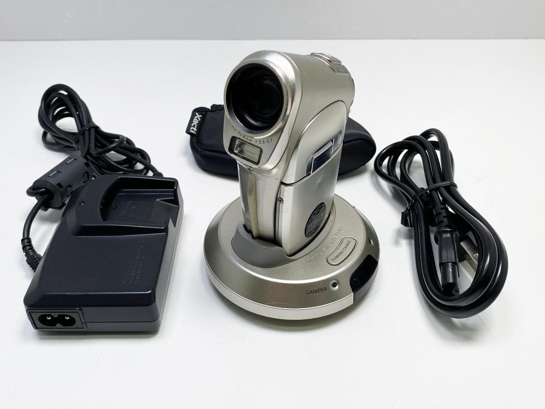 SANYO デジタルムービーカメラ Xacti DMX-C4