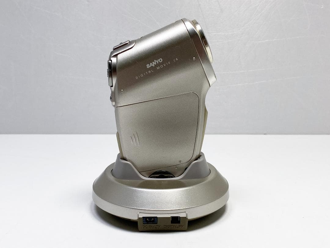 SANYO デジタルムービーカメラ Xacti DMX-C4