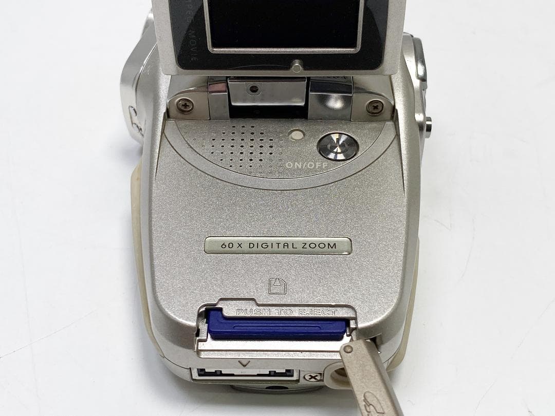 SANYO デジタルムービーカメラ Xacti DMX-C4