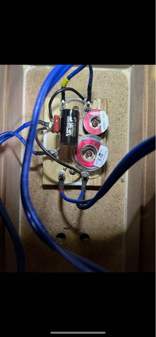 自作スピーカー　② ウォールナット無垢エンクロージャー