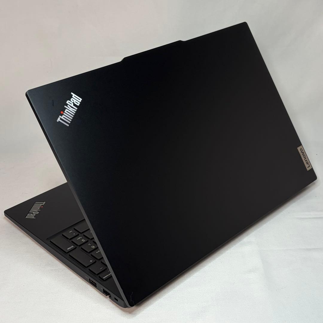 極美品 ThinkPad E16 Ryzen7 7730U 16GB 512GB