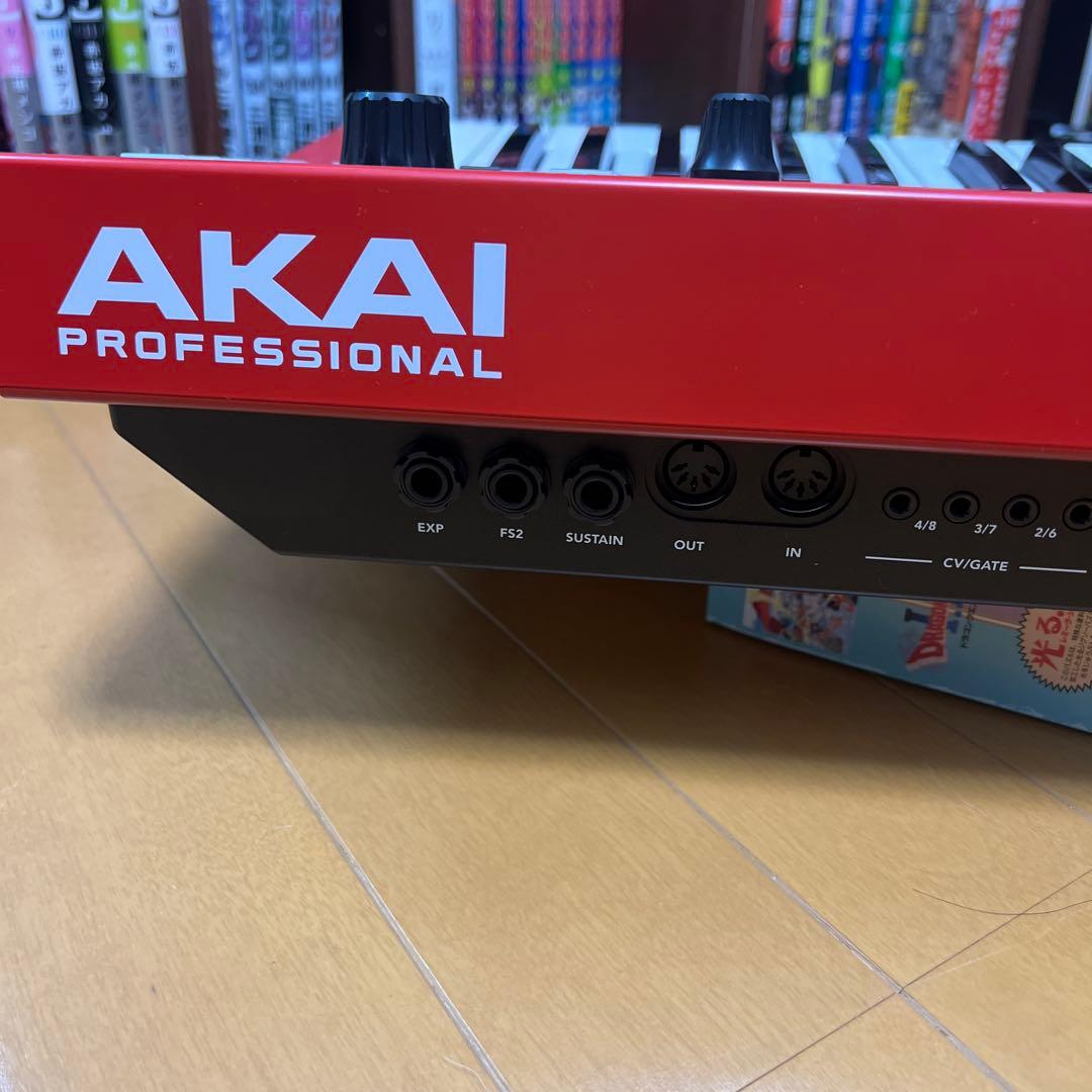 AKAI MPC KEY 37 MIDIキーボード　ほぼ新品