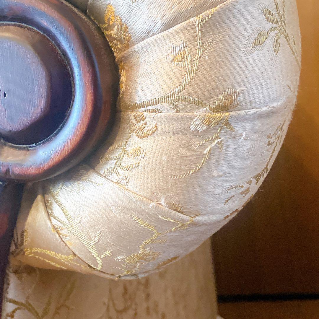 クラシックスタイル クリーム色 2人掛けソファ