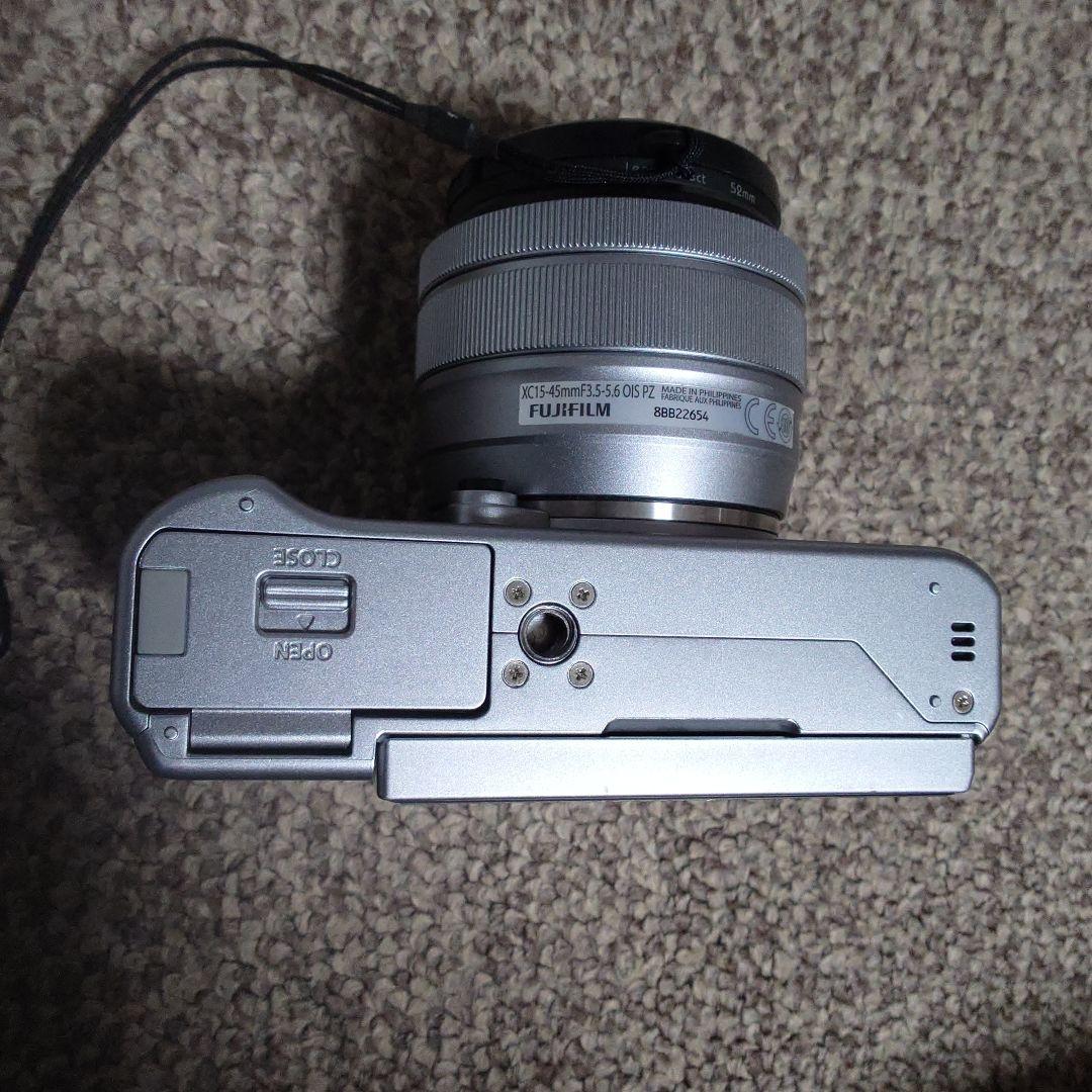 FUJIFILM X-A5本体+レンズ