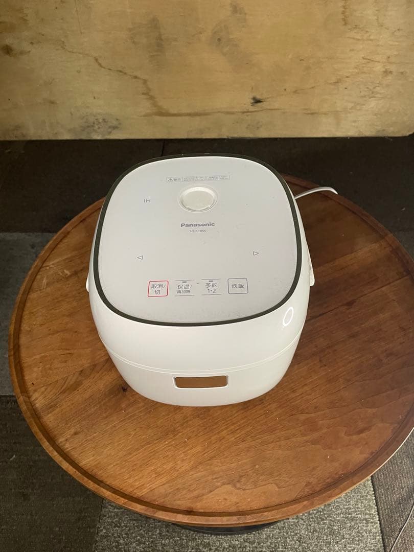 2025年製 Panasonic 炊飯器 SR-KT060
