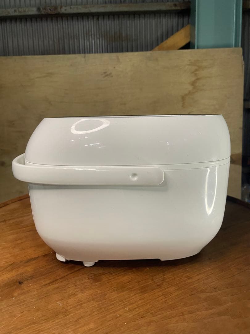 2025年製 Panasonic 炊飯器 SR-KT060