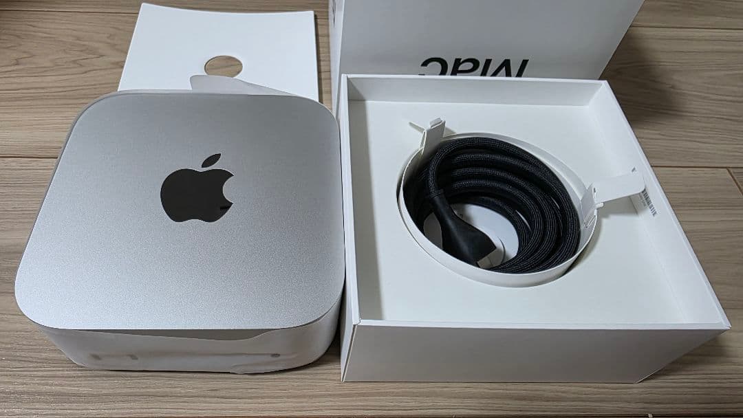 Apple Mac mini M4 16GBメモリ 512GB SSD