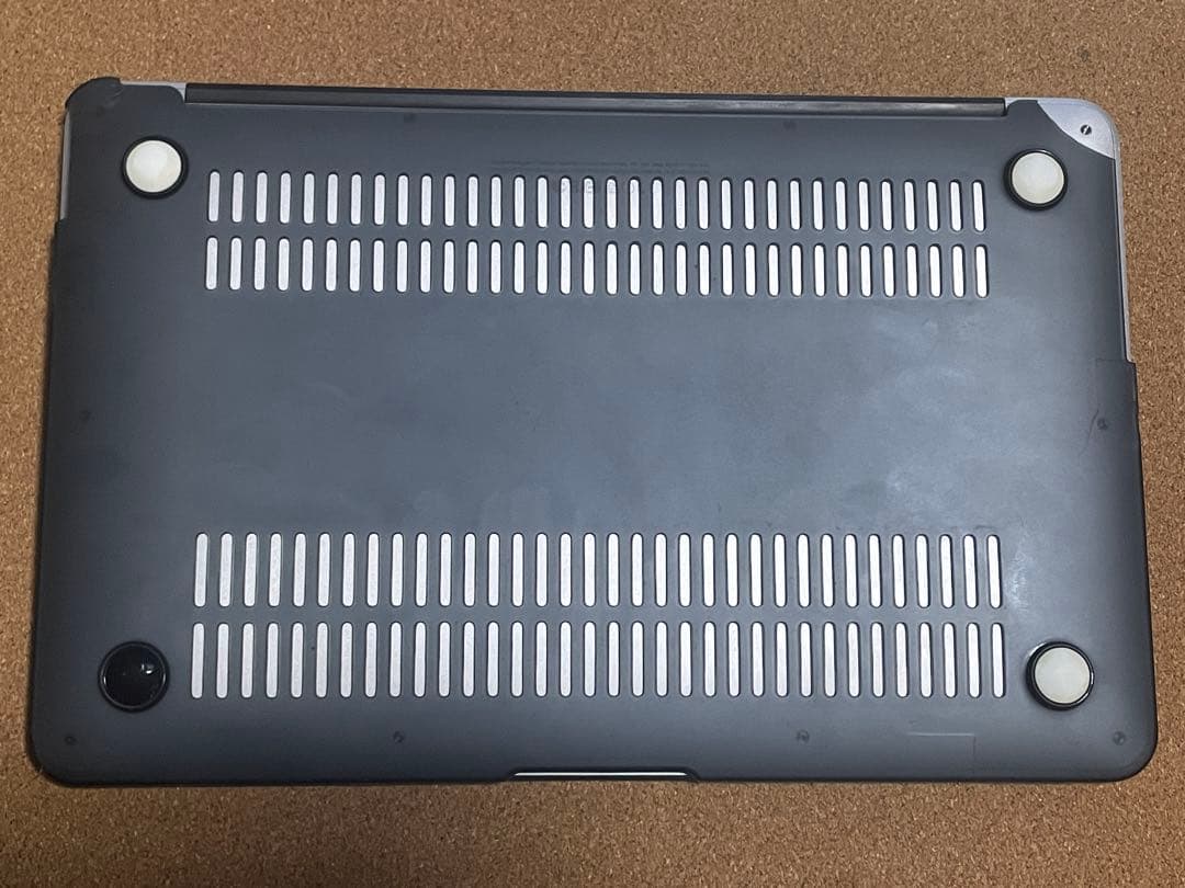 MacBook Air 2015 11インチ i5 8GB SSD240GB