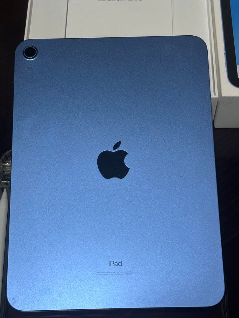 Apple iPad 10.9インチ ブルー 本体 10世代　64gb Wifi