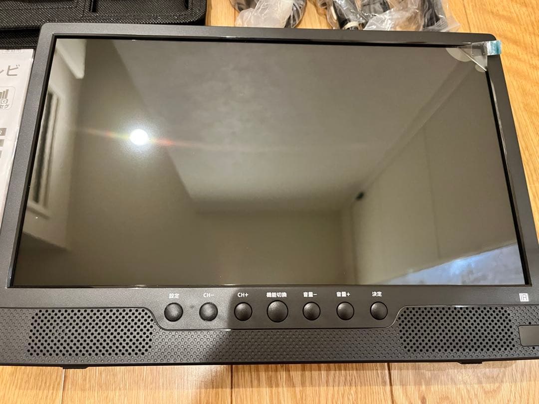 ★週末セール★ポータブルテレビ 14.1インチ テレビ小型 録画機能 車載ケース