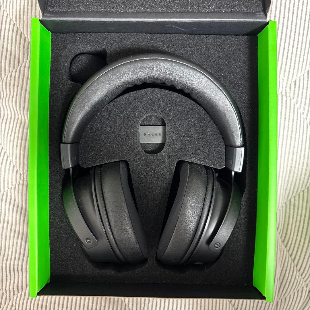Razer Kraken V3 Pro ワイヤレスゲーミングヘッドセット